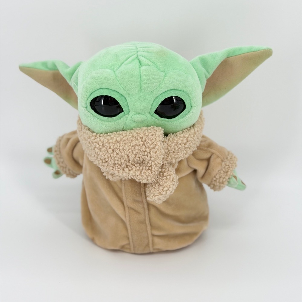 Mattel Star Wars The Child Grogu Plush Mandalorian Baby Yoda 8" Stuffed Toy
